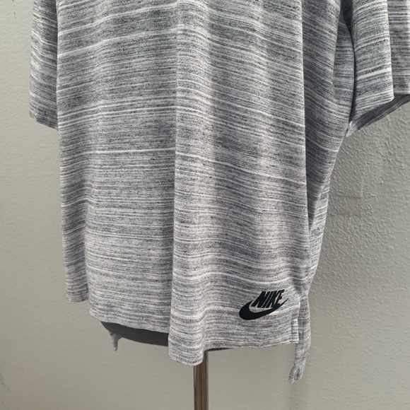 Nike Gray Blouse Women’s Sz XL - Picture 3 of 12